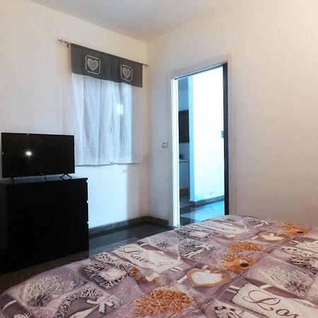 Oasi In Centro Apartment Bari Exterior photo