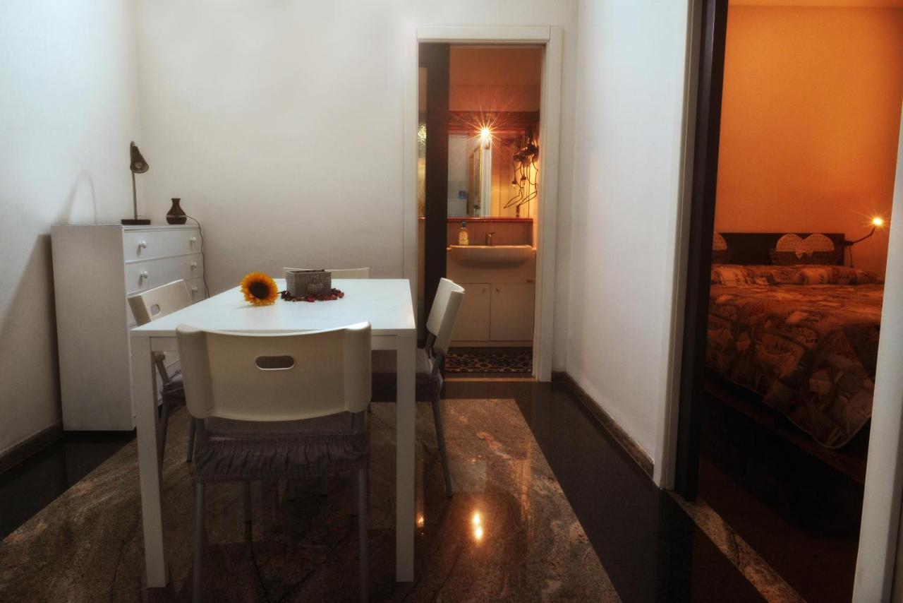 Oasi In Centro Apartment Bari Exterior photo